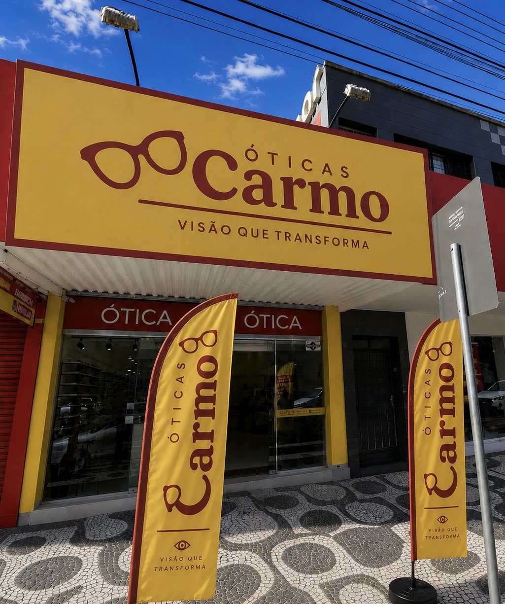 Fachada da Óticas Carmo Umuarama na Av. Paraná, 4194 — Umuarama-PR